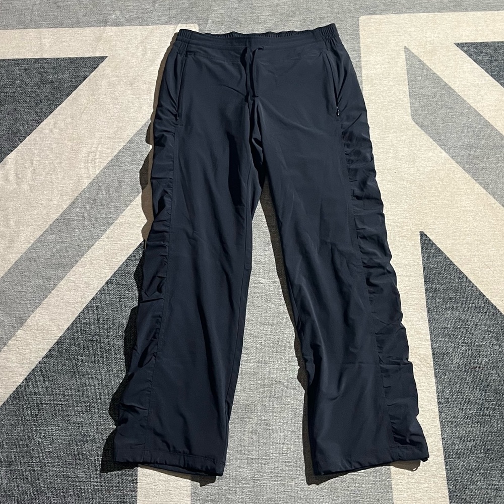 Athleta Black Lined La Viva Joggers (8) *EUC*